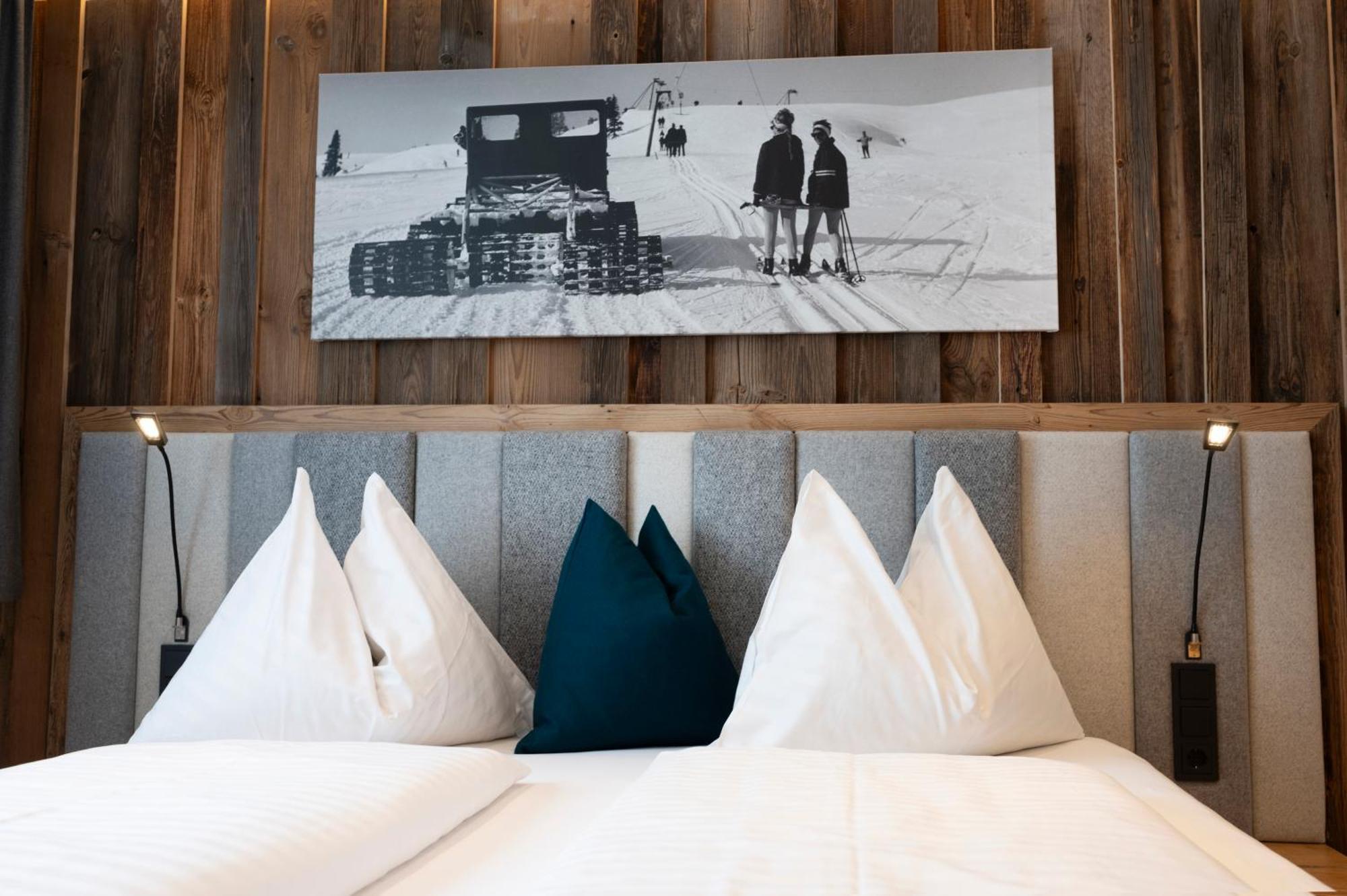 Austria Alpinhotel Ski In Ski Out An Der Edelweissbahn Obertauern Exteriör bild