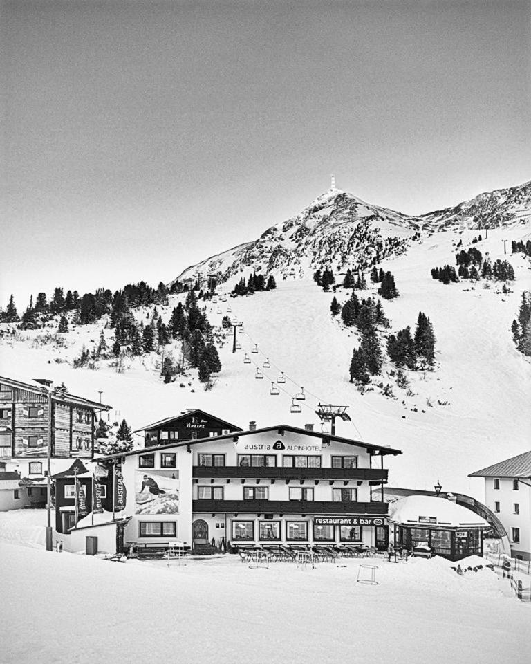 Austria Alpinhotel Ski In Ski Out An Der Edelweissbahn Obertauern Exteriör bild